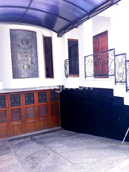 image FIJUAL RUMAH 2 LANTAI DI JLN GEDUNG HIJAU PONDOK INDAH JAKARTA SELATAN.  (7)