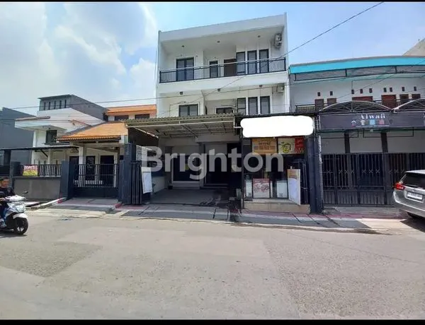 image RUKO DIJUAL 3 LANTAI STRATEGIS  SURABAYA BARAT (1)