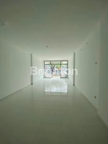 image DI JUAL RUKO STRATEGIS  3 LANTAI DI JALAN ALTERNATIF CIBUBUR (2)