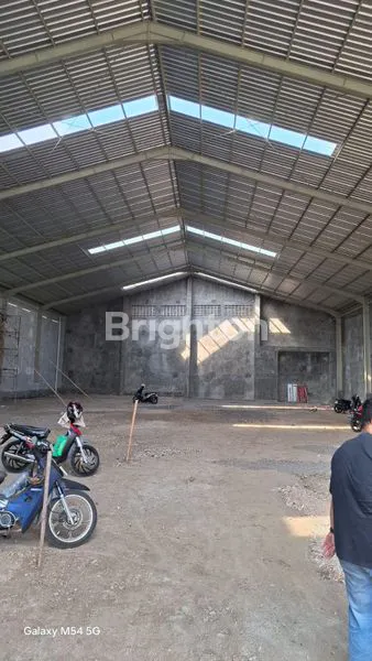 image GUDANG BARU GRESS 1000M², BARU JADI 60% DI RING ROAD SOLO UTARA (1)