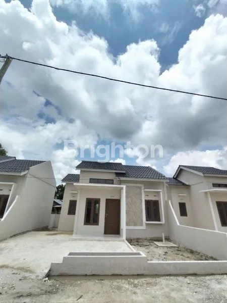 RUMAH SUBSIDI DEPAN PESANTREN UAS