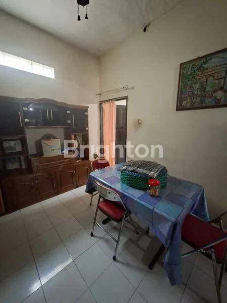 image DIJUAL RUMAH KOST AKTIF DEKAT UNS (5)
