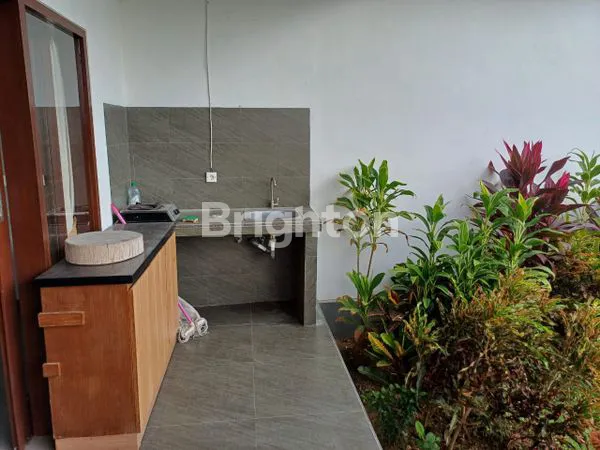 image RUMAH VIEW SAWAH  FULL FURNISHED DEKAT PANTAI MENGENING (3)
