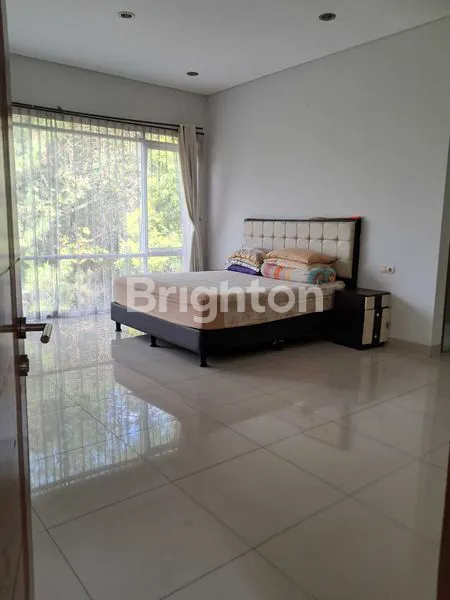 image HUNIAN ASRI 3+2 KT  PONDOK HIJAU , SETIABUDI , GEGERKALONG  DI BANDUNG  (2)