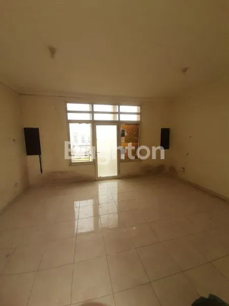 image RUMAH MEWAH LT 100 DI HARAPAN INDAH BEKASI (8)