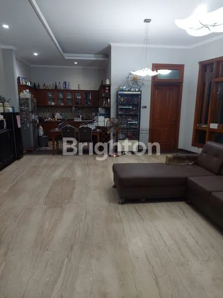 image RUMAH MEWAH STRATEGIS SIAP HUNI DI KOTA MALANG (7)