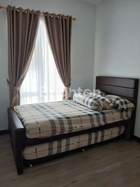 image RUMAH MEWAH DI LOKASI PREMIUM PASADENA GADING SERPONG (2)