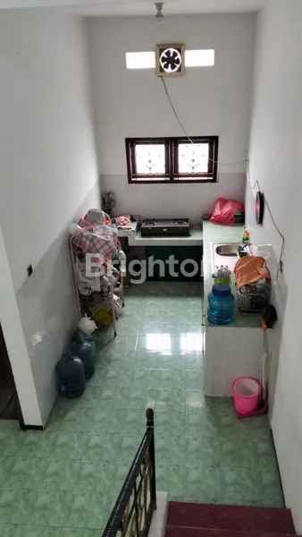 image RUMAH HOOK 2 LANTAI DI BATU  (7)