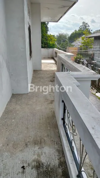 image RUMAH HOOK 2 LANTAI DI BATU  (5)