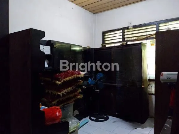 image RUMAH HOOK STRATEGIS JL ANGGREK KEMANGGISAN JAKARTA BARAT (7)