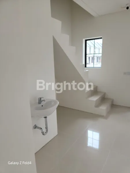 image DISEWAKAN RUMAH GRAHA NATURA – CLUSTER DANDELION (HARGA BISA NEGO) (2)