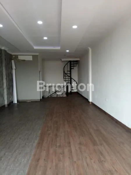 image DIJUAL / DISEWAKAN RUKO STRATEGIS UNTUK USAHA,KANTOR,LOKASI PREMIUM – PINGGIR JALAN UTAMADAN RAMAI (5)