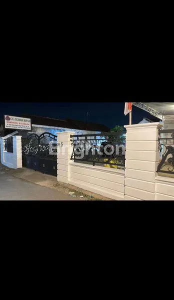 image RUMAH DIJUAL COCOK UNTUK KOST DAN HOMESTAY (1)