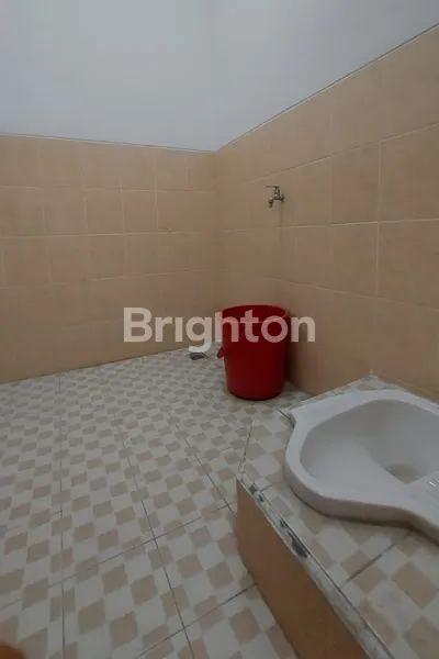 image RUMAH 2.5 LANTAI SIAP HUNI TANJUNG DUREN JAKARTA BARAT (7)