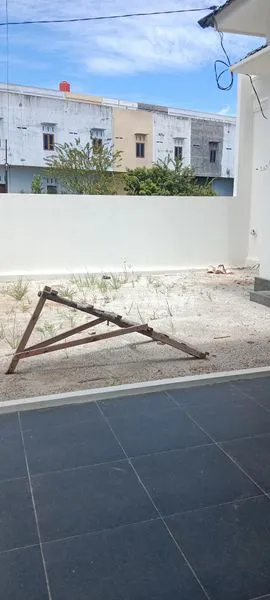 image RUMAH SIAP RENOVASI (2)