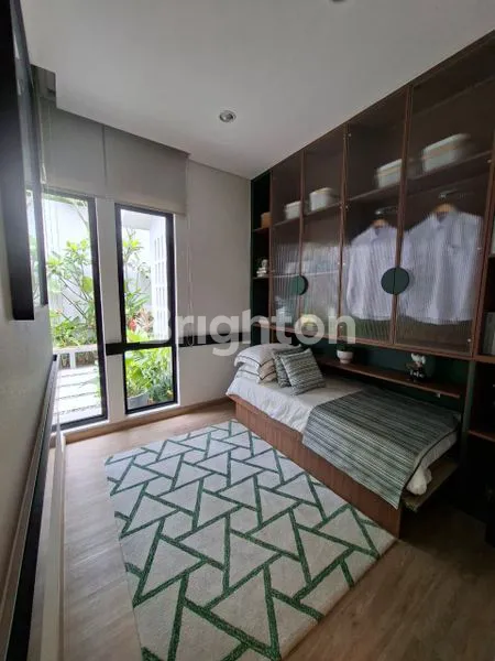 image RUMAH MEWAH DI CITRA SENTUL RAYA (5)