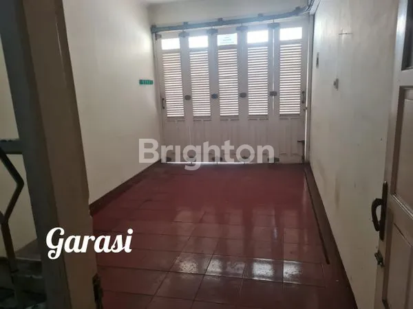 image DI JUAL RUMAH MINIMALIS DI TEBET JAKARAT SELATAN, 5 MENIT KE STASIUN TEBET, 5-10 MENIT KE TOL TEBET/PANCORAN, 7 MENIT KE HALTE TRANS JAKARATA TEBET, 10 MENIT KE PANCORAN (7)