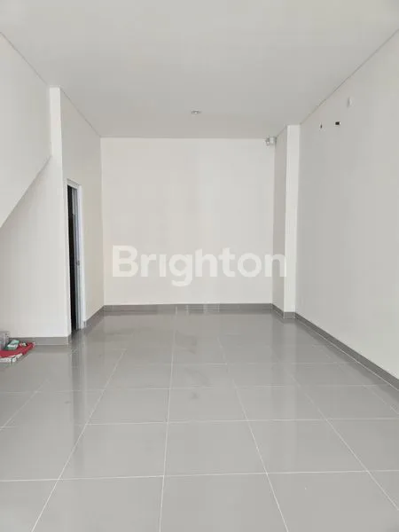 DISEWA RUKO BARU 2 LANTAI LOKASI STRATEGIS DI VERONA JUNCTION GADING SERPONG