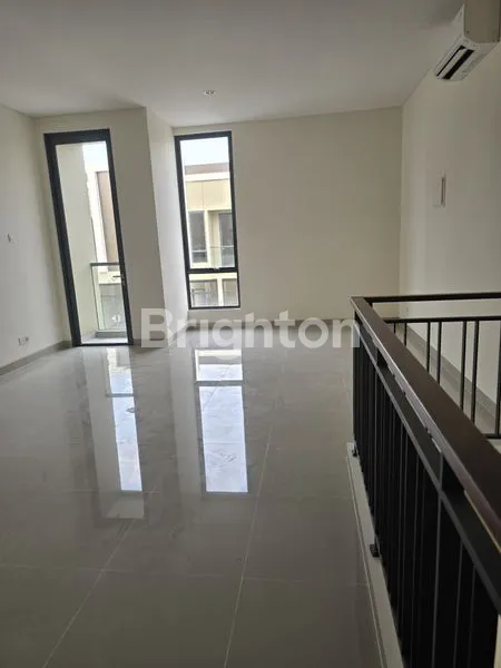 image DISEWA RUKO BARU 2 LANTAI LOKASI STRATEGIS DI VERONA JUNCTION GADING SERPONG (4)