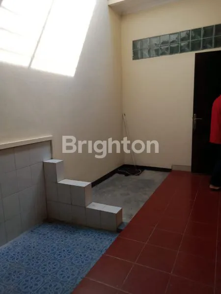 image RUMAH SIAP HUNI BENDUL MERISI SELATAN DEKAT AREA KOMERSIL MARGOREJO AYANI (6)