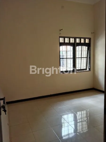 image RUMAH SIAP HUNI DI BLIMBING REGENCY PONDOK CANDRA (3)