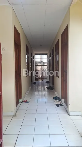 image RUMAH KOST DI LOKASI STRATEGIS KEBON JERUK JAKARTA BARAT (5)