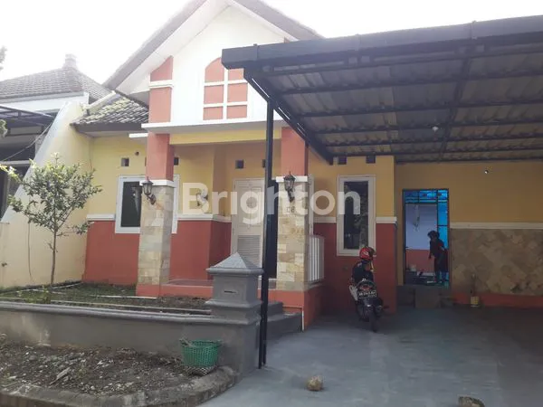 image RUMAH LAYAK HUNI DI PERUMAHAN CLUSTER MOJOSONGO (2)