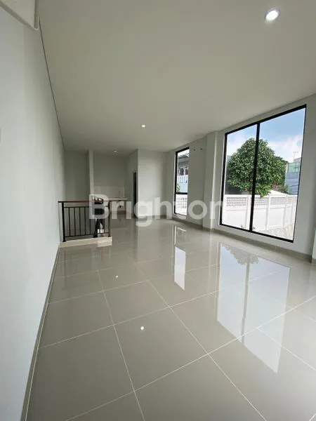 image RUKO HOEK ILLAGO GRANDE, STRATEGIS DI GADING SERPONG (3)