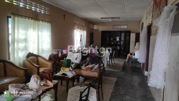 image RUMAH LAMA SANGAT LUAS (5)