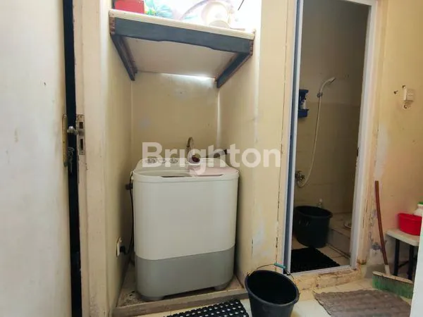 image RUMAH SATU 1/2 LANTAI, HALAMAN BELAKANG YANG LUAS, CLUSTER, KEAMANAN 24 JAM, TAMAN DUTAMAS, BATAM CENTER (6)