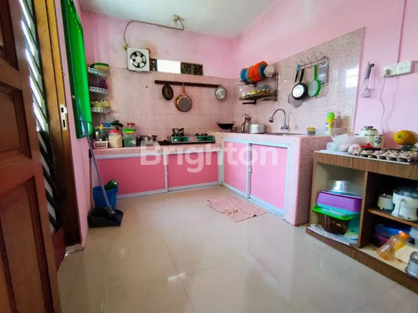 image RUMAH SATU 1/2 LANTAI, HALAMAN BELAKANG YANG LUAS, CLUSTER, KEAMANAN 24 JAM, TAMAN DUTAMAS, BATAM CENTER (8)