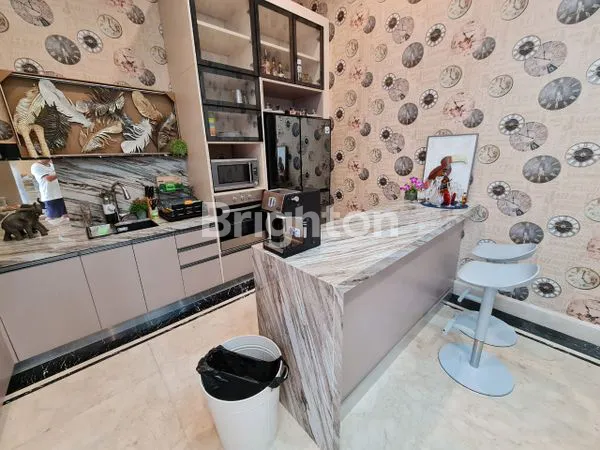 image RUMAH MEWAH FULL FURNISHED LT 273M² DI TAMAN DAAN MOGOT (4)