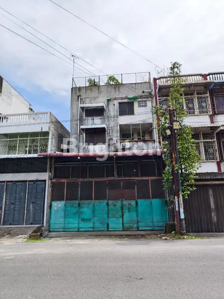 JUAL RUKO GANDENG 3 LANTAI