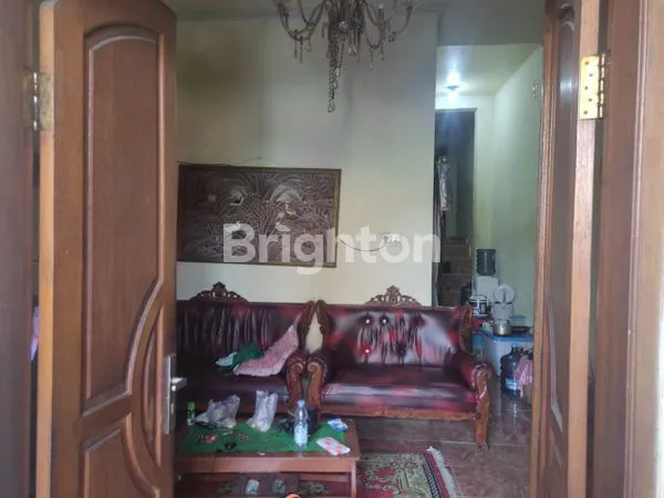 image DIJUAL RUMAH 2 LANTAI DAN 5 KAMAR KOSAN  (1)