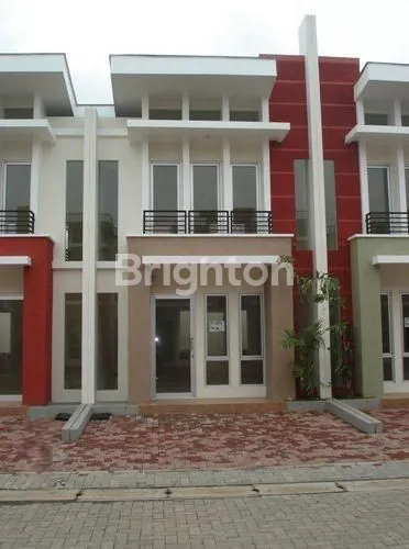 RUMAH SIAP HUNI 2 LANTAI DI GADING SERPONG CLUSTER OPAL UTARA