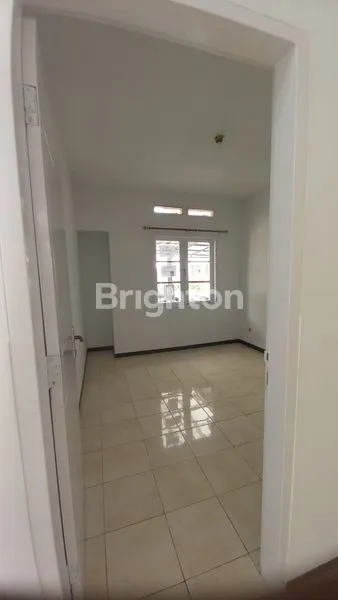 image SEWA RUMAH HOEK 2KT KOTABARU PARAHYANGAN (2)