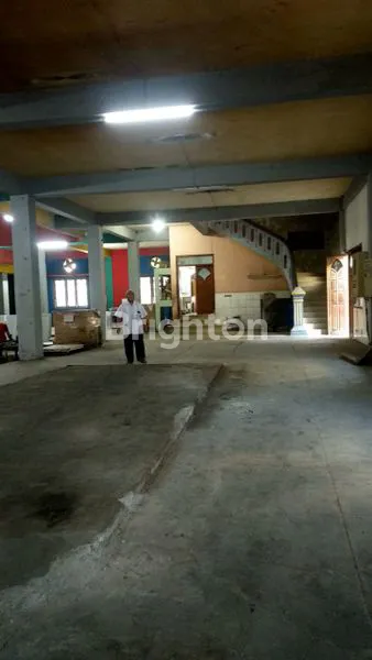 image MURAH GEDUNG USAHA 3 LANTAI & GUDANG, LOKASI NOL JALAN PROVINSI (5)