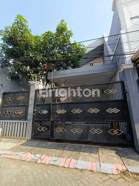 RUMAH SIAP HUNI LOKASI STRATEGIS DI PAKIS TIRTOSARI SURABAYA