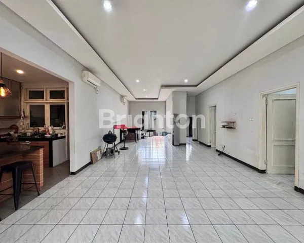 image RUMAH CANTIK SIAP HUNI DI JAKARTA SELATAN (4)