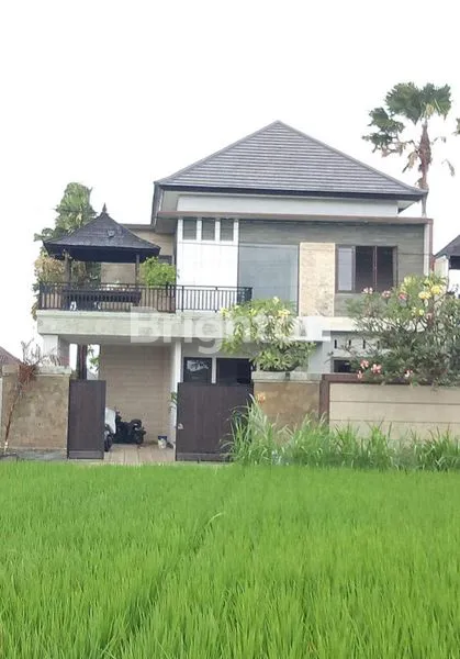 image RUMAH CANTIK DAN NYAMAN DI TUKAD BALIAN (1)