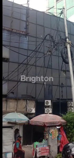 image RUKO SLIPI 4 LANTAI LUAS BANGUNAN 250M² DEKAT PALMERAH SENAYAN DEKAT PINTU TOL SLIPI (8)