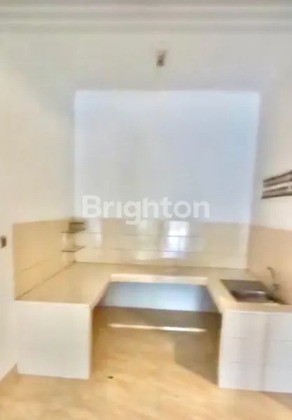 image RUMAH 1.5 LANTAI LT 75 LB 160 DI SUNTER (4)