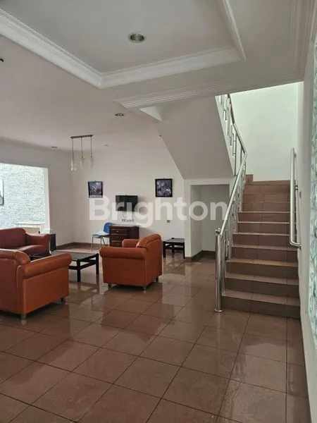 image RUMAH DIJUAL DI JANUR ELOK KELAPA GADING, JAKRTA UTARA (5)