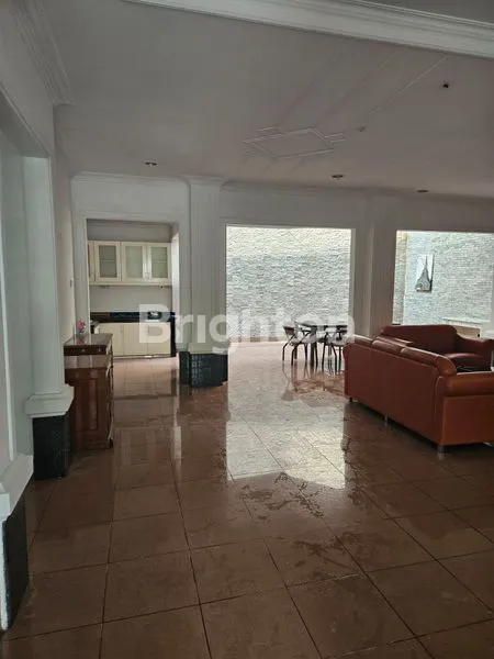 image RUMAH DIJUAL DI JANUR ELOK KELAPA GADING, JAKRTA UTARA (4)