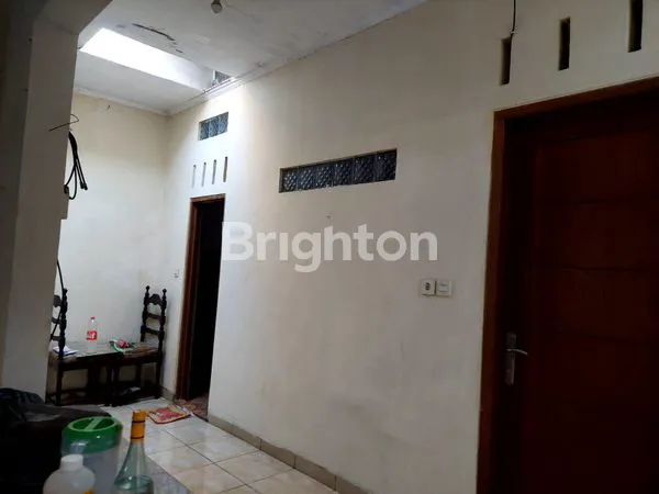 image DISEWAKAN RUMAH SIAP HUNI DI GALAXY BEKASI (4)