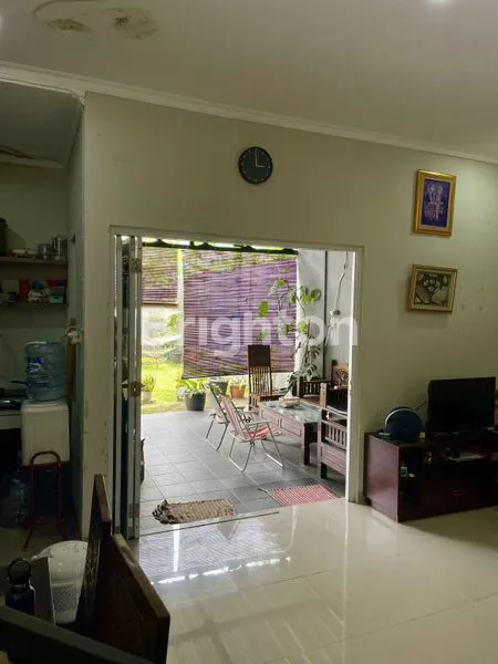 image RUMAH CANTIK DAN TERAWAT DAN BEBAS BANJIR DI JATIMEKAR (7)