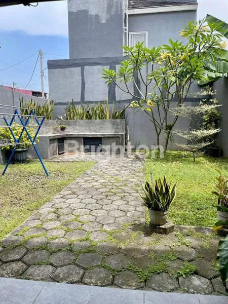 image RUMAH CANTIK DAN TERAWAT DAN BEBAS BANJIR DI JATIMEKAR (8)