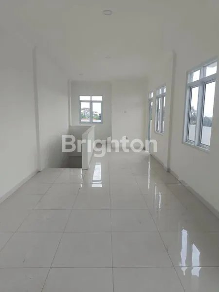 image RUKO 3 LANTAI HADAP TIMUR DI JL RE ABDULLAH  KOTA BOGOR INVESTASI EMAS SHM BISA KPR (7)