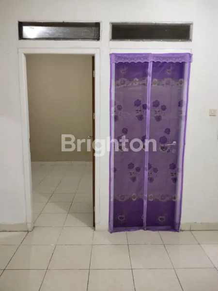 image RUMAH CANTIK DENGAN LOKASI STRATEGIS DI KARAWANG (7)