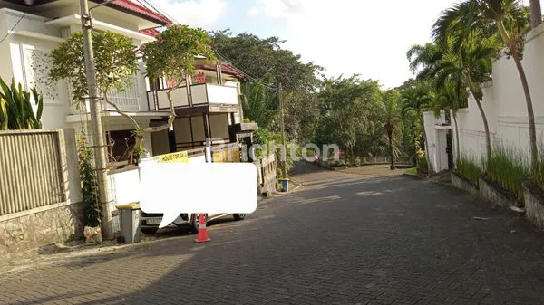 image RUMAH VILLA 4KT DEKAT TANAH LOT (3)